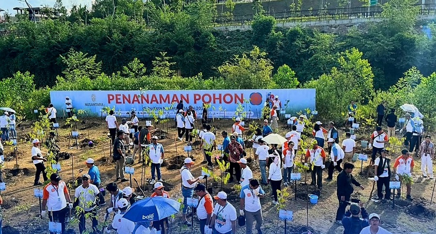 Berbagai aktivitas sosial dan lingkungan yang dilakukan antara lain aksi penanaman 1.000 pohon di IKN, peresmian tempat pembibitan REI di Balikpapan, serta bedah rumah sebanyak 358 unit di seluruh Indonesia.