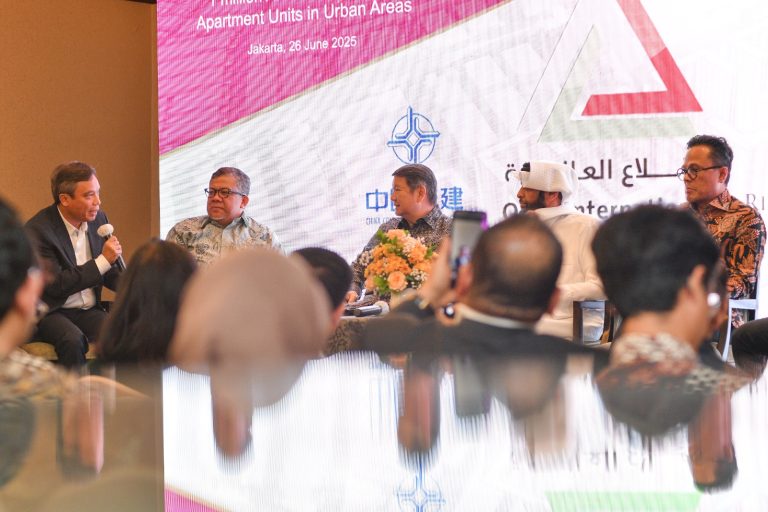 PT Bank Tabungan Negara (Persero) Tbk (BTN) menyatakan kesiapannya menyediakan pembiayaan untuk kepemilikan rumah (KPR) bagi proyek hunian layak dan terjangkau yang dibangun oleh investor asal Qatar yakni AlQilaa International Group .