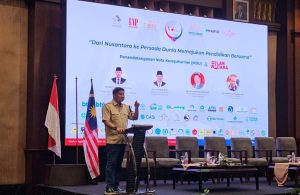Menteri PKP juga meminta The HUD Institute untuk terus kritis terhadap berbagai program perumahan yang dilaksanakan oleh pemerintah.