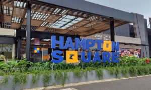 Konsep mal tertutup (indoor) yang dominan kini mulai tergeser oleh hadirnya pusat perbelanjaan berkonsep ruang terbuka (open space) atau semi-outdoor yang menawarkan pengalaman berbelanja sekaligus gaya hidup sehat.