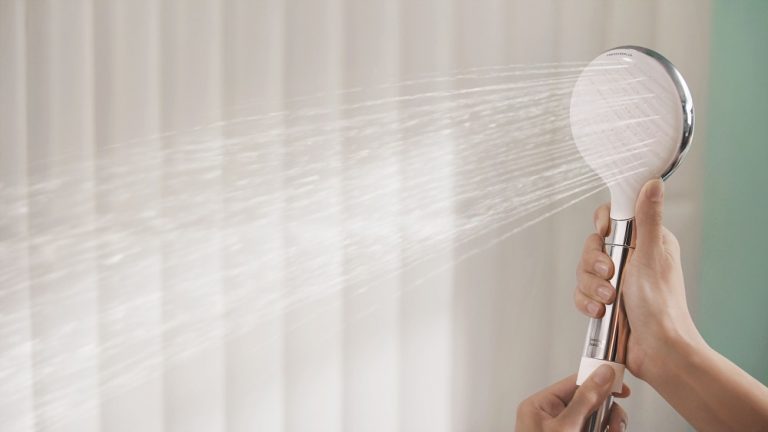 American Standard melalui seri WizFlo Hand Shower hadir sebagai salah satu solusi wellness yang cerdas.